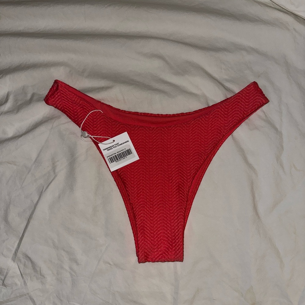 NWT Monday Swimwear Byron Bottoms